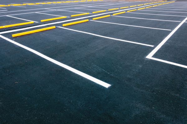 Asphalt Parking Lot Sealing in Raleigh