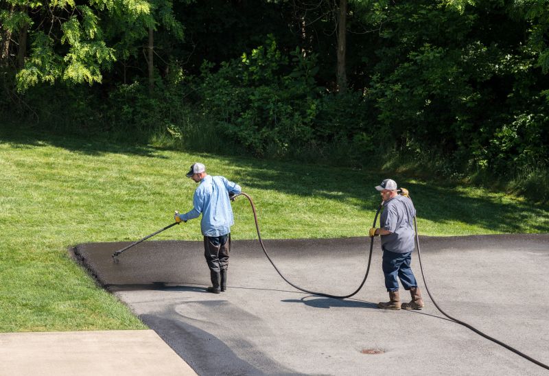 Sealing Residential Driveway